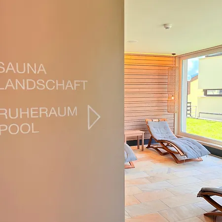 Aurevo Luxury - Pool, & Lakeview